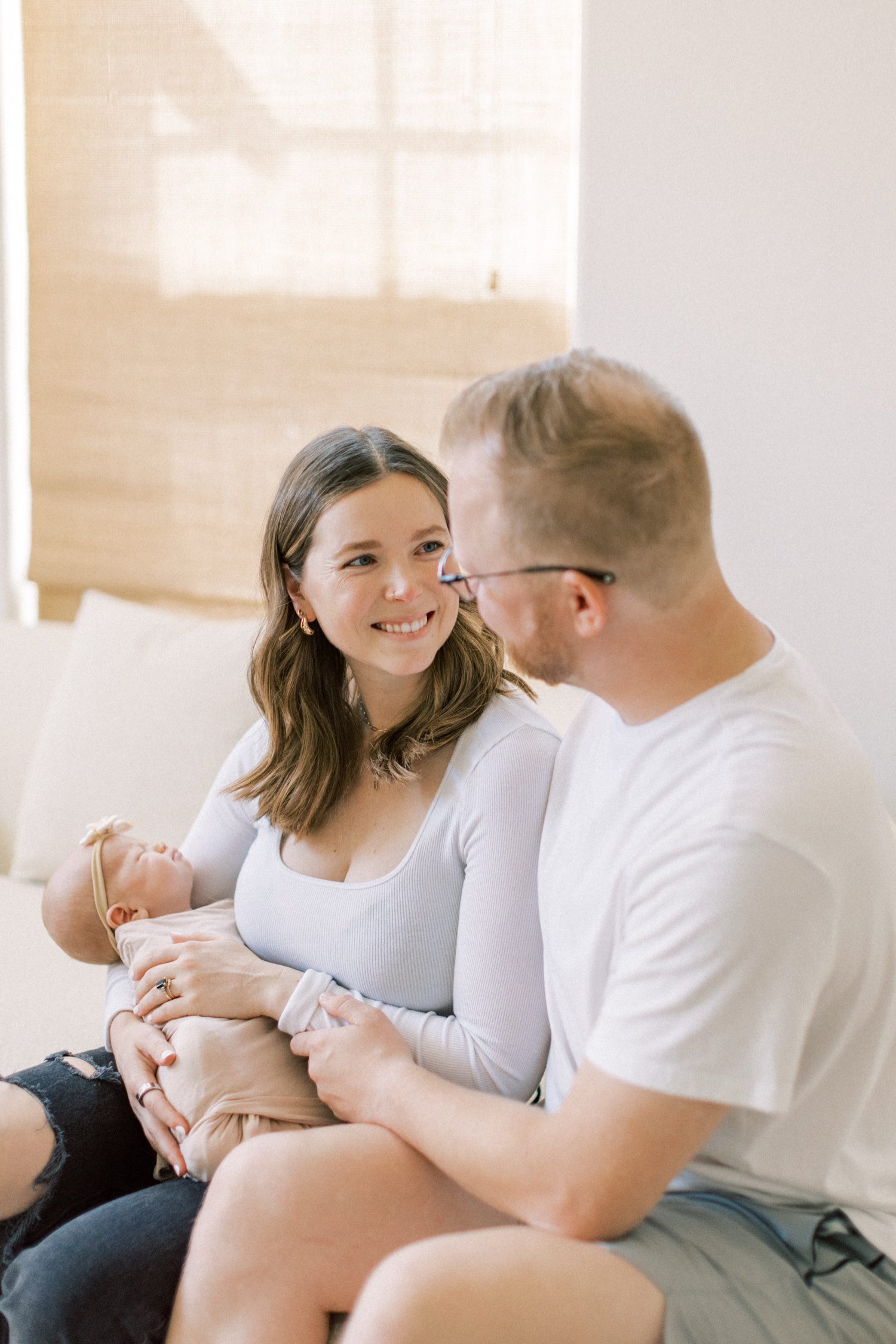 5 reasons to book an in home Ventura lifestyle newborn session, newborn session in Ventura, Ventura county newborn photographer, Ventura county newborn photos, newborn photographer in Ventura County, Thousand Oaks newborn photographer, newborn photographer in Thousand Oaks, Ventura beach newborn photographer, in home newborn photographer in Ventura, in home newborn photographer in Ventura County, in home newborn photographer Thousand Oaks, newborn photographer Ventura, newborn photos in Ventura