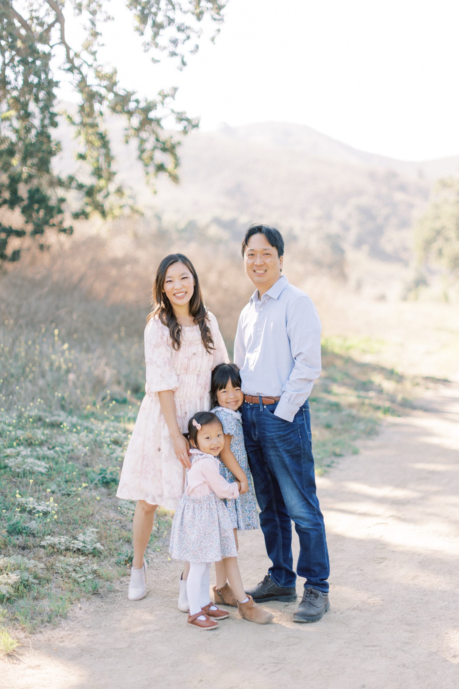 Annual family photos in Thousand Oaks, CA, Annual family photos in Ventura County, Ventura County Family Photographer, family photographer in Thousand Oaks, Ventura County Fall family photos, Ventura County Fall family photographer, Ventura County Fall Mini Session, Mini Session in Ventura, Thousand Oaks Mini session, Mini session in Southern California, Southern California mini session photographer, Thousand Oaks Mini session photographer, ventura county annual family photographer