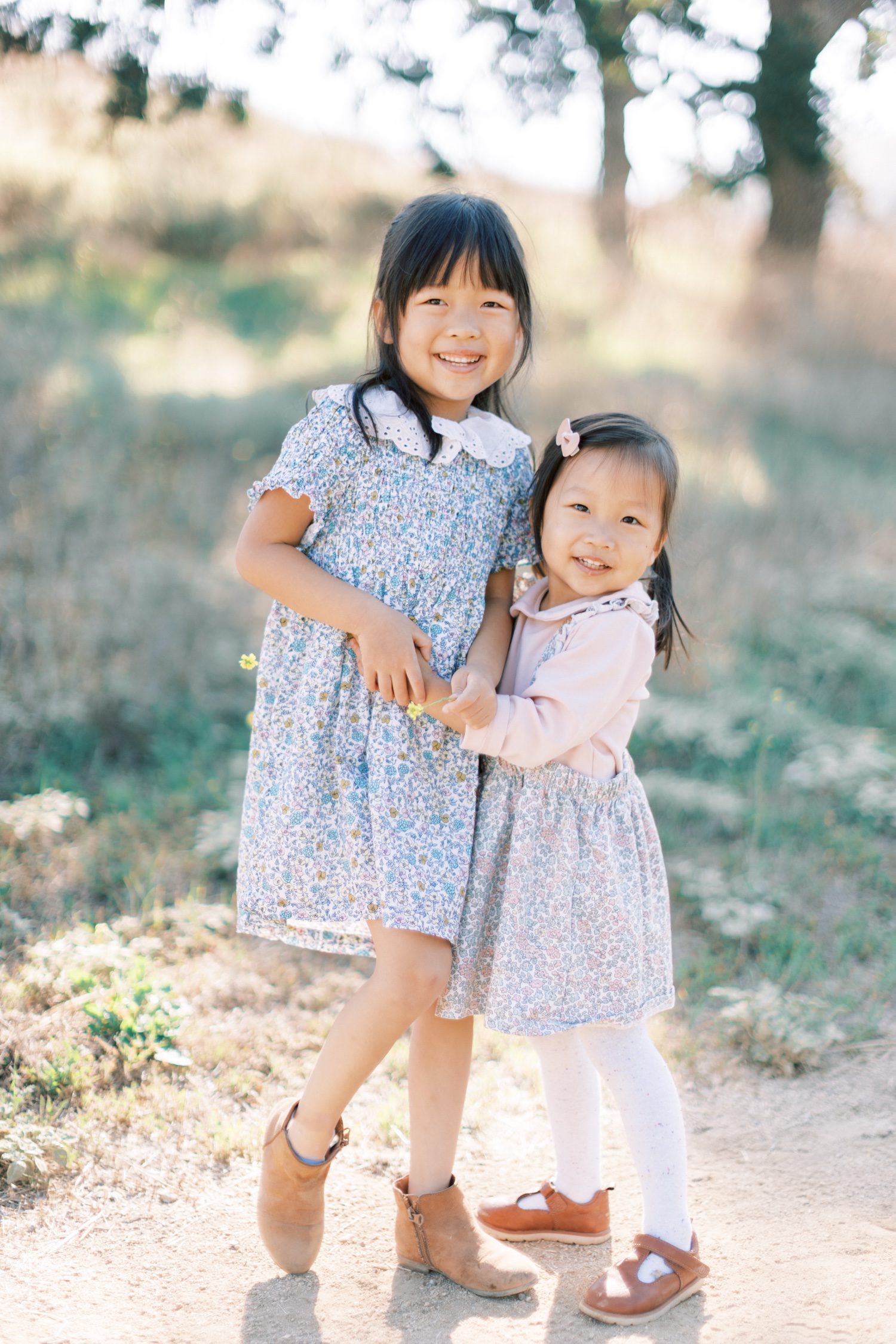 Annual family photos in Thousand Oaks, CA, Annual family photos in Ventura County, Ventura County Family Photographer, family photographer in Thousand Oaks, Ventura County Fall family photos, Ventura County Fall family photographer, Ventura County Fall Mini Session, Mini Session in Ventura, Thousand Oaks Mini session, Mini session in Southern California, Southern California mini session photographer, Thousand Oaks Mini session photographer, ventura county annual family photographer