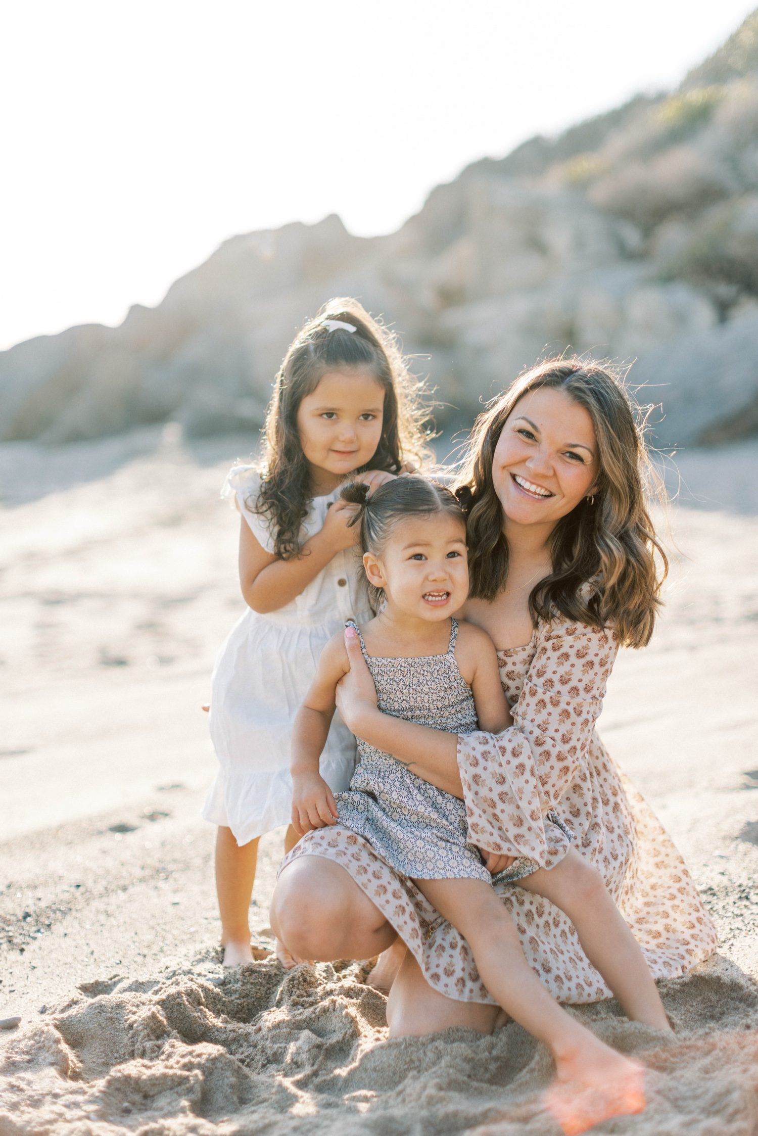 Malibu Beach Photographer-Tips for Your Beach Photo Session, Malibu Beach photographer, Malibu Beach Family Photographer, Family Photographer in Malibu, Los Angeles Family Photographer, Family Beach Photos Malibu, Malibu Beach Family Session, Family photos in Malibu CA, Malibu Family Beach Photos, Family Photography in Malibu, CA, Beach Family Photos in Malibu, Malibu Beach Family Session, Malibu Family Vacation Photos, Beach Vacation Photos in Malibu