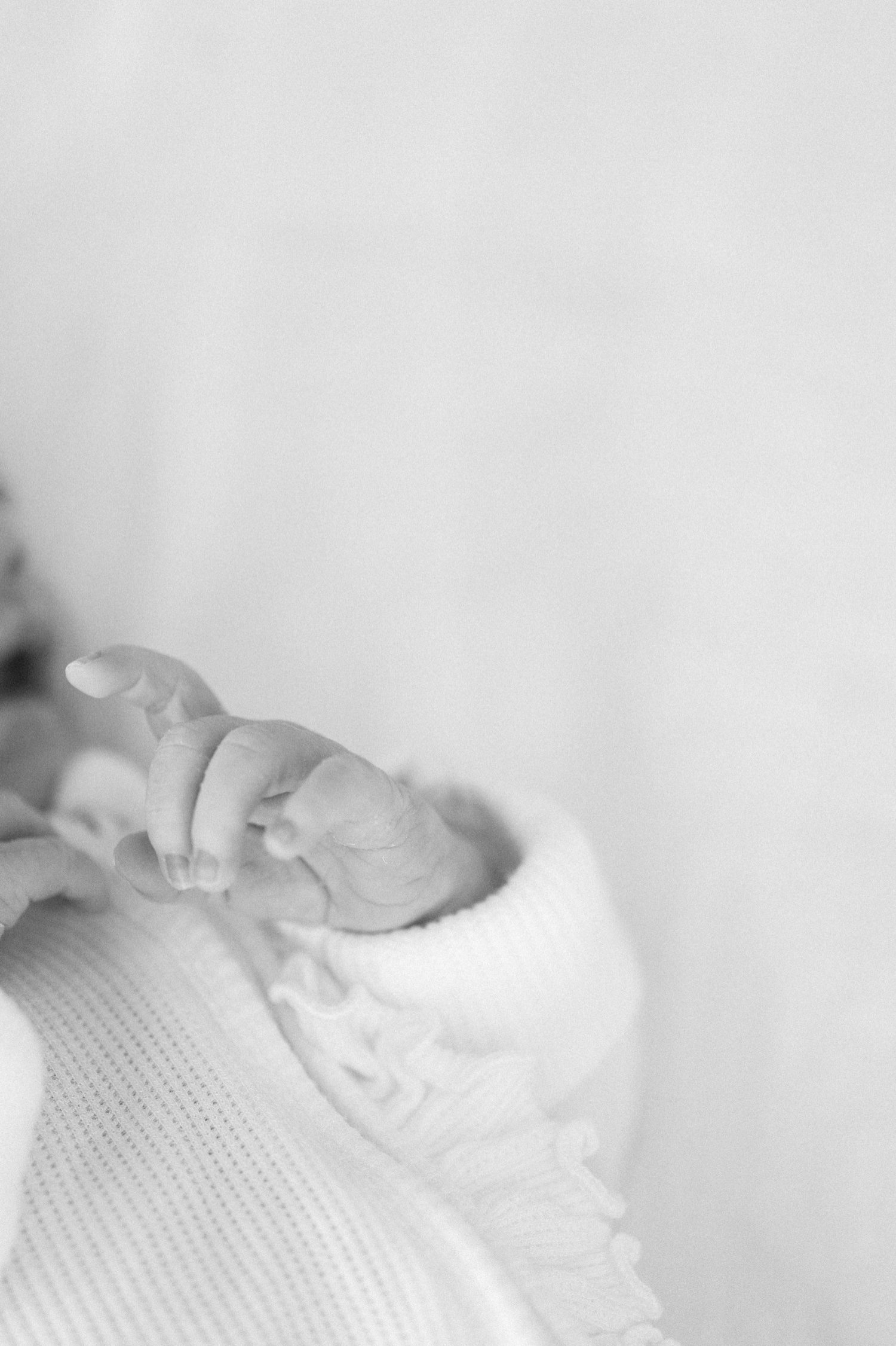 Tips to Prepare for Your Thousand Oaks In-Home Newborn Photography Session, Thousand Oaks Newborn Photographer, Thousand Oaks Newborn Session, Ventura County Newborn Photographer, Ventura Newborn Photographer, How to prepare for your Thousand Oaks Newborn Session, preparing for your Thousand Oaks in home newborn session, in home newborn session in Thousand Oaks, in home newborn session in Ventura, Ventura County in home newborn session, Thousand Oaks in home newborn session