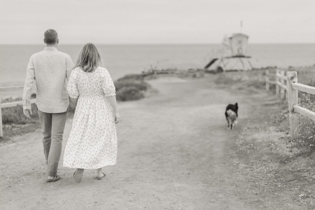 Maternity Photos in Southern California: When to Book, What to Wear, and How to Plan a Timeless Session (Beach, In-Home & Golden Hour Guide), maternity photographer orange county, maternity photographer Ventura, Ventura County Maternity Photographer, Tips for your Maternity Session in Southern CA, Ventura maternity session, tips for your Ventura County Maternity session, tips for your Los Angeles maternity session, what to wear for your Ventura County Maternity photos, Santa Barbara maternity
