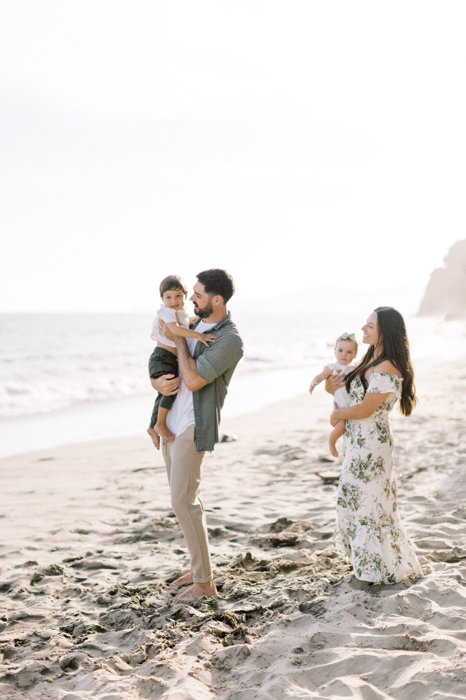 2026 Fall Mini Sessions in Southern California Dates, Locations + What's Still Open, Fall family photos in Ventura, fall family photos in Orange County, Orange County Family Photographer, Laguna Beach Family Photographer, Thousand Oaks Family Photographer, Camarillo Family Photographer, Los Angeles Family Photographer, Malibu Family Photographer, Fall family photos in Moorpark, Fall family photos in Ventura, Ventura Family Photos, Mini Sessions in Ventura County, Mini Sessions in OC